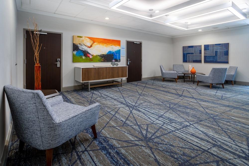 Holiday Inn Express Hotel & Suites New Tampa I-75 by IHG photo 37