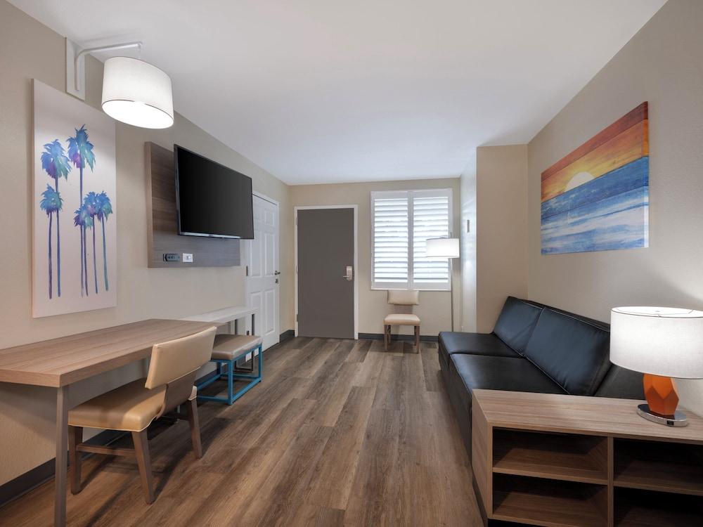 Holiday Inn Resort Orlando Suites - Waterpark by IHG photo 30