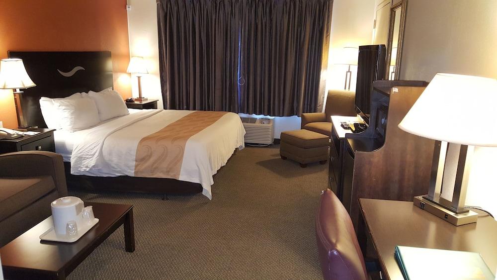 Quality Inn & Suites Conference Center photo 24