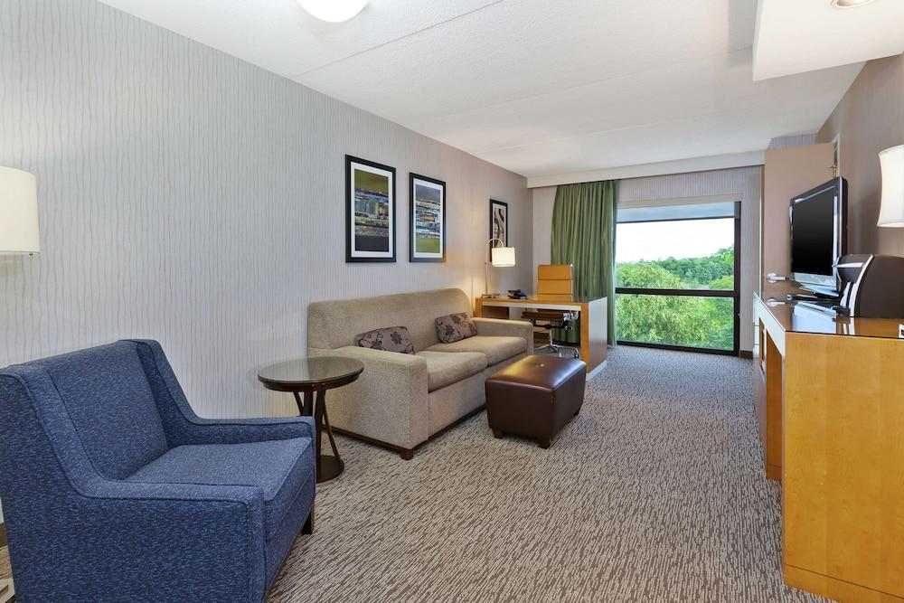 Hotel Auburn Hills photo 15