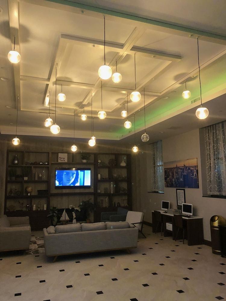 Hotel Nirvana photo 19