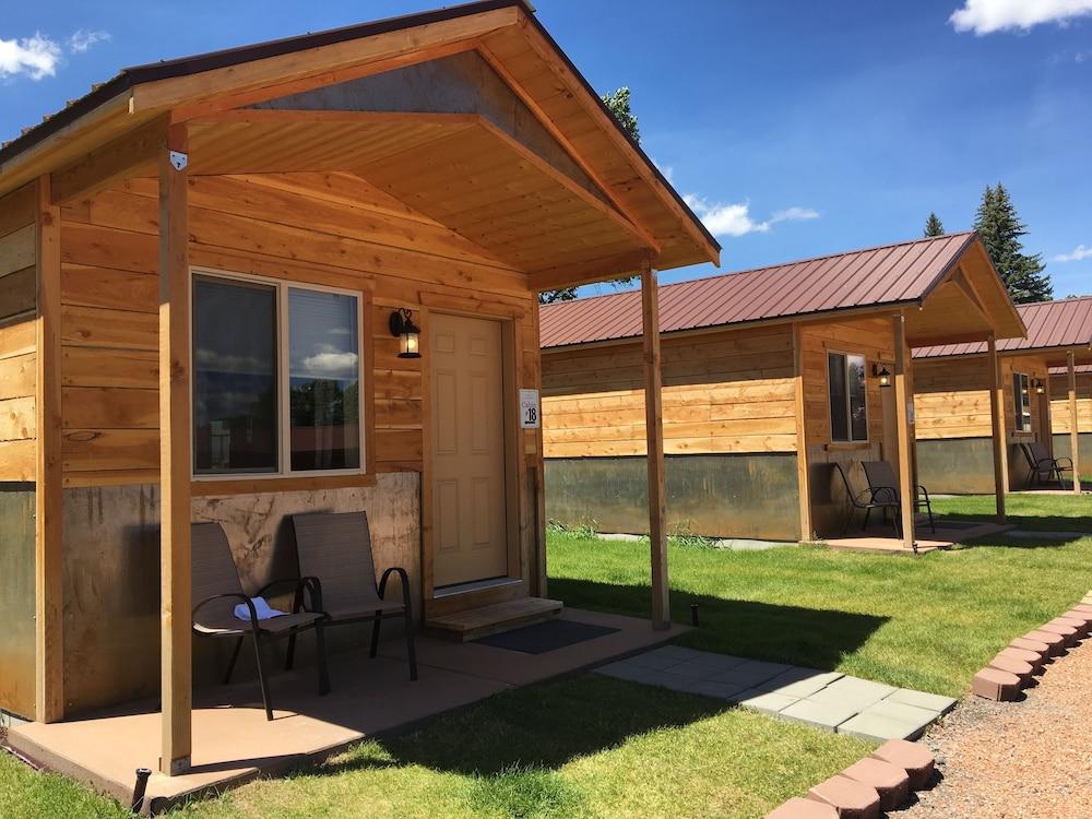 Mountain Ridge Cabins and Lodging — hotel in Hatch