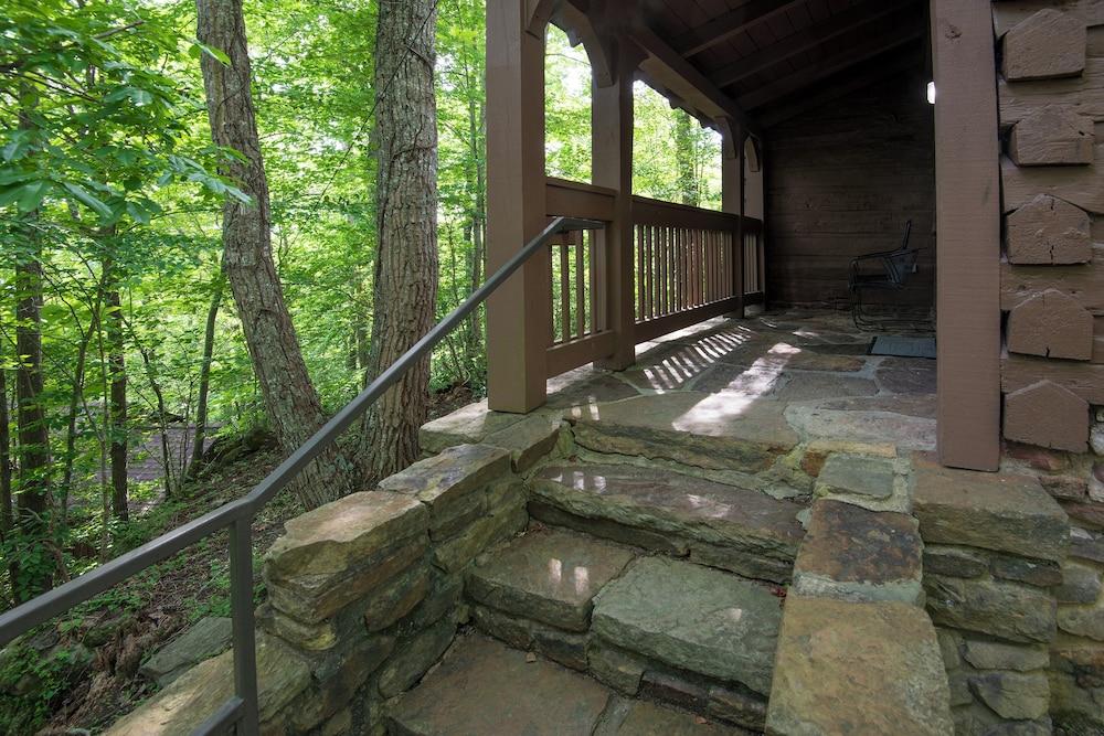 Cumberland Falls State Resort Park photo 6