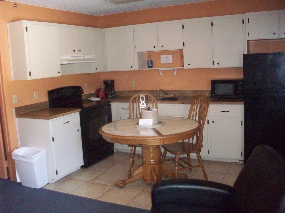 All Suite Motel photo 13