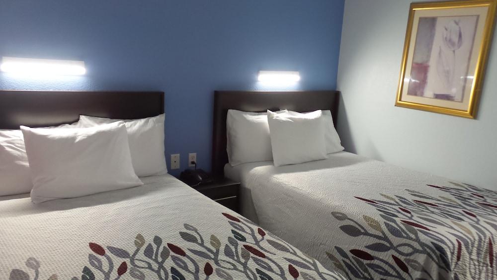Budget Inn Alexandria photo 2