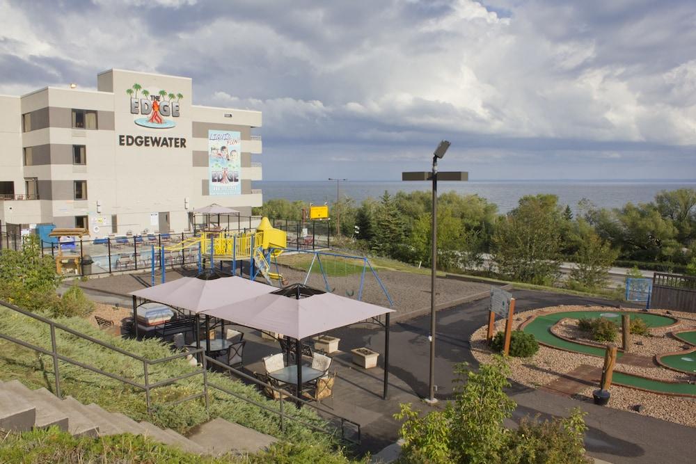 Edgewater Hotel & Waterpark photo 8