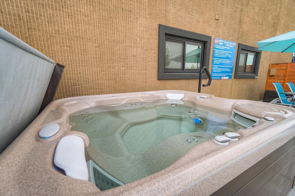 Blue Lakes Inn & Extended Stay photo 15