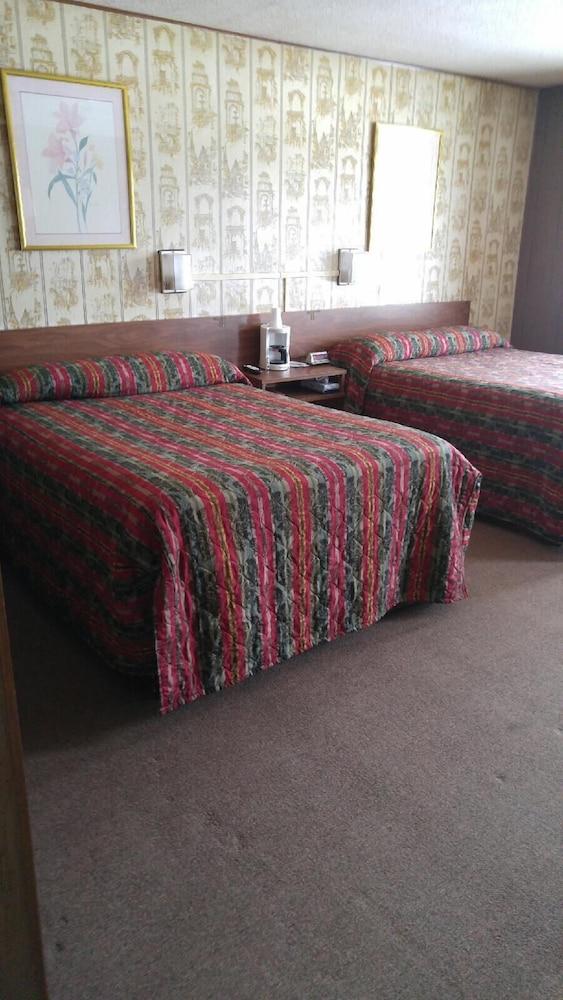 Prairie Motel photo 5