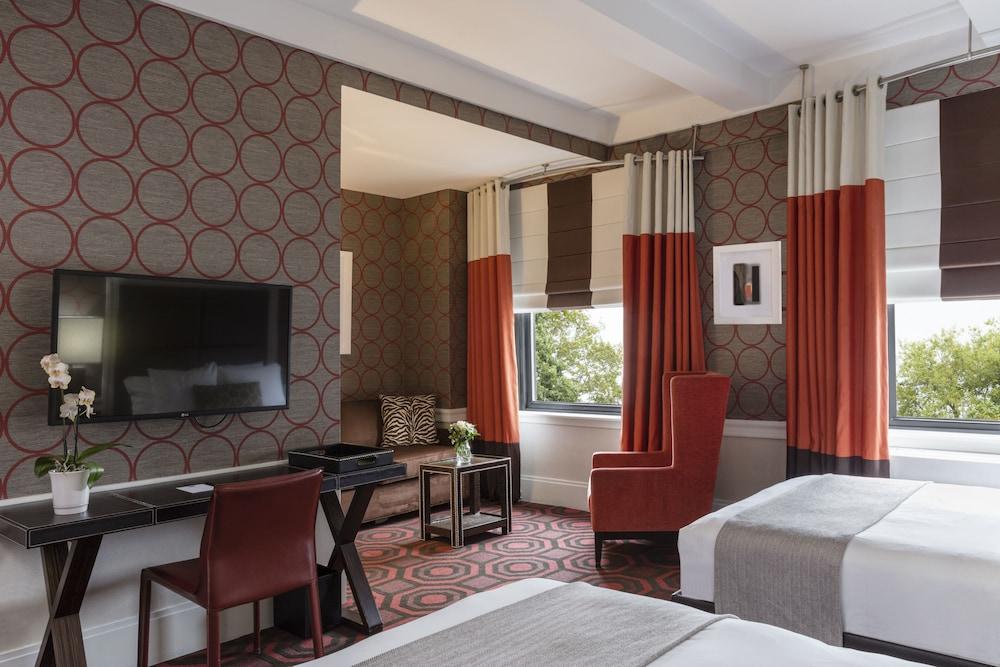 Empire Hotel photo 14
