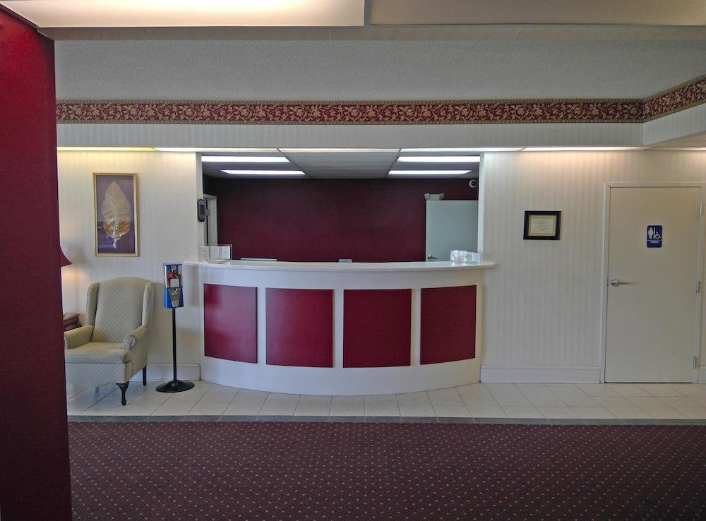 Americas Best Value Inn Kinston photo 4