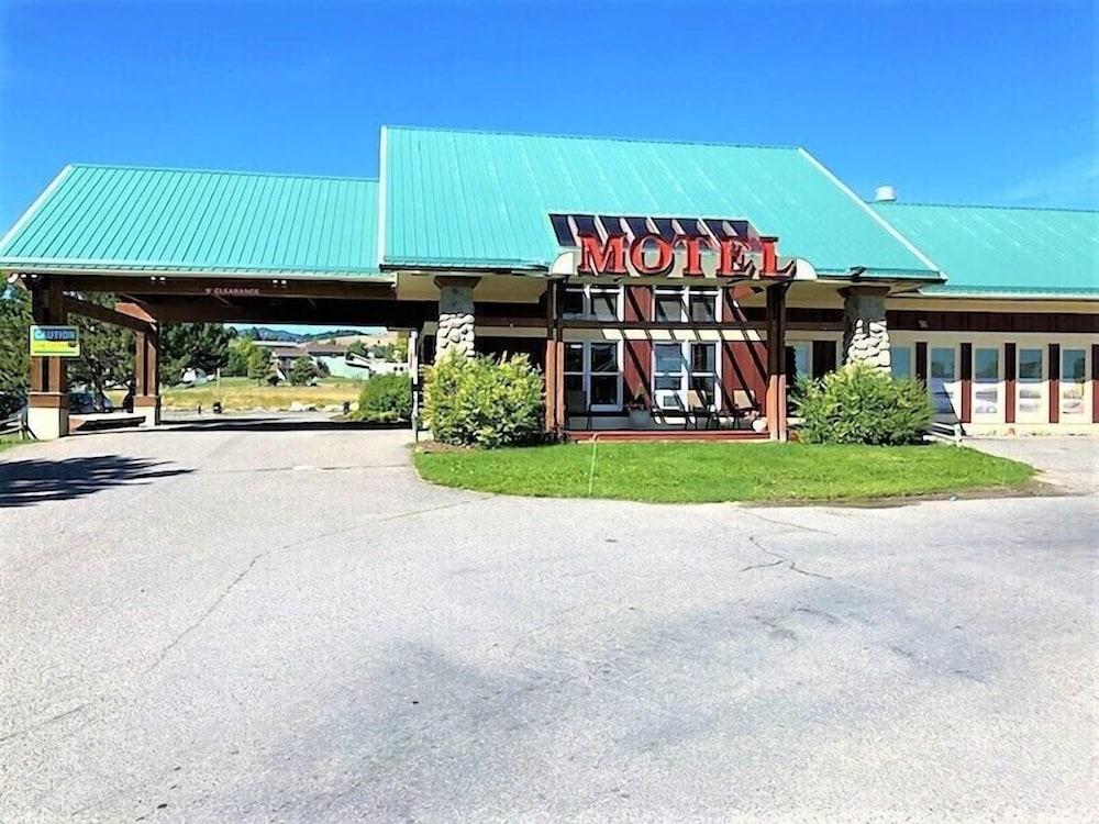 Elkhorn Mountain Inn photo 1