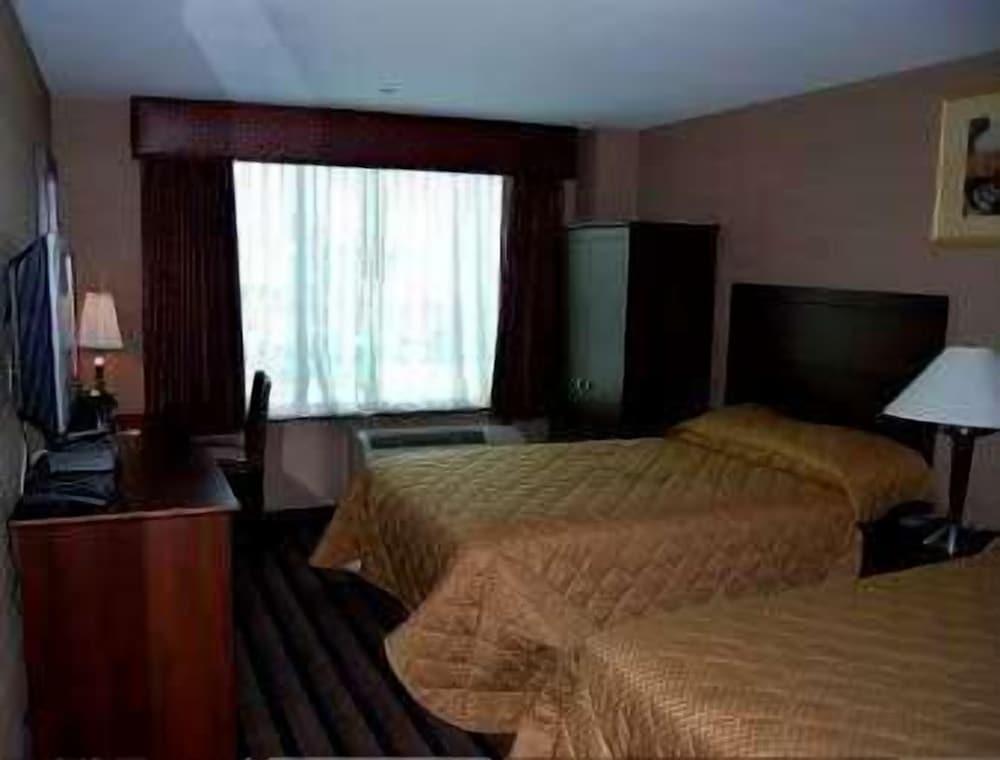 Days Inn by Wyndham Bronx Near Stadium photo 4