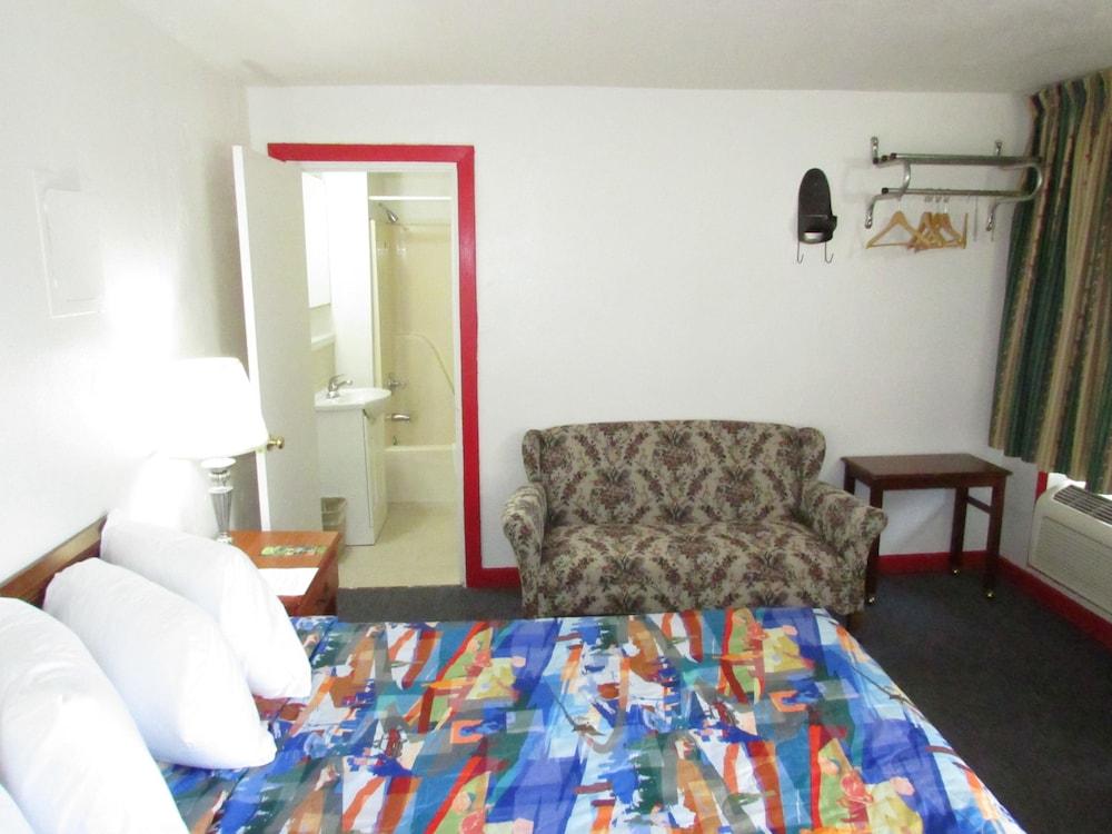 Parsons Inn photo 15