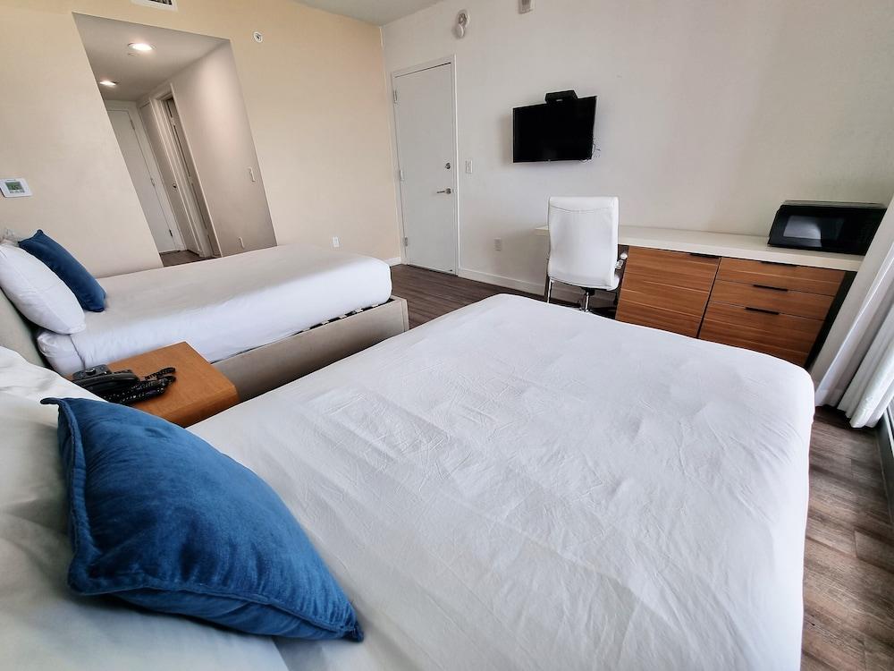 BW Luxury Suites photo 9