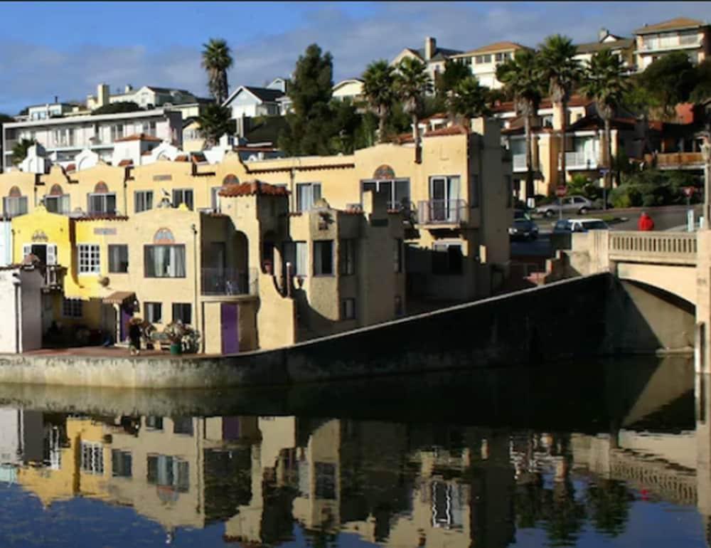 Capitola Venetian Hotel — hotel in Capitola