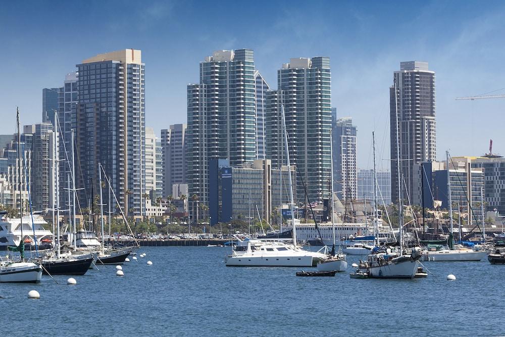 Wyndham San Diego Bayside photo 63