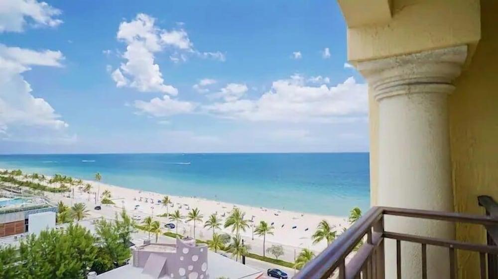 Private Residences at the Atlantic Resort and Spa photo 65