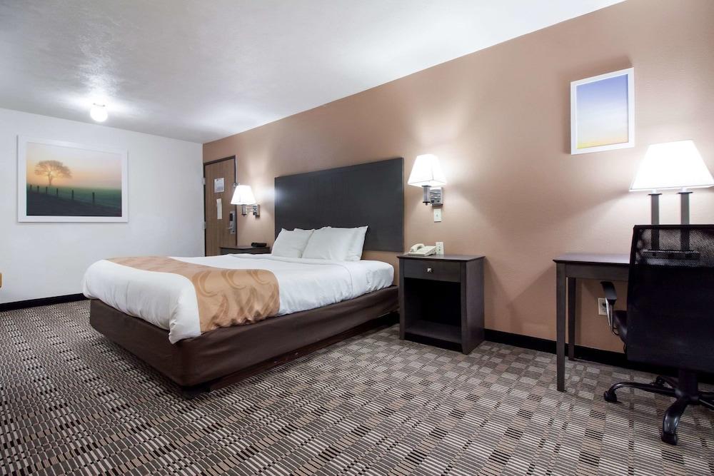 Quality Inn & Suites McCook photo 15