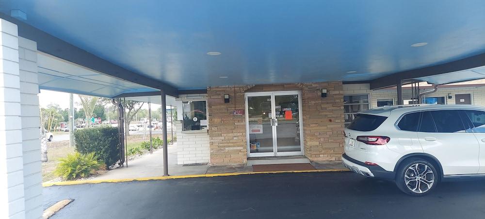 HOTEL BLUE photo 2