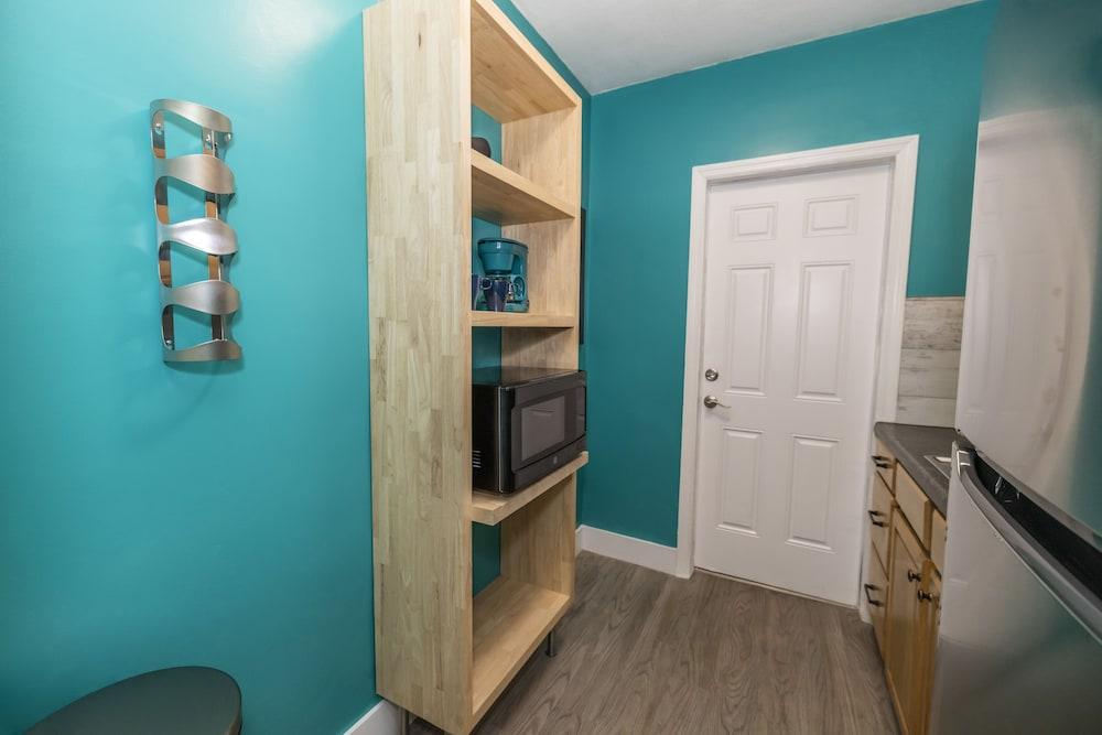 Suites on South Beach photo 33
