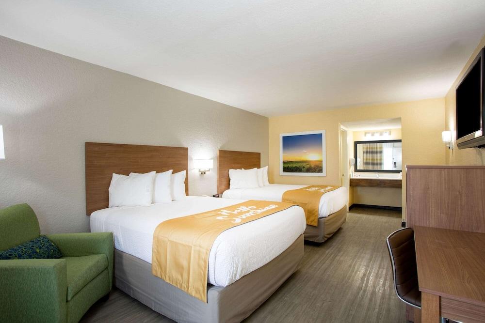 Days Inn by Wyndham Apopka/Orlando photo 26