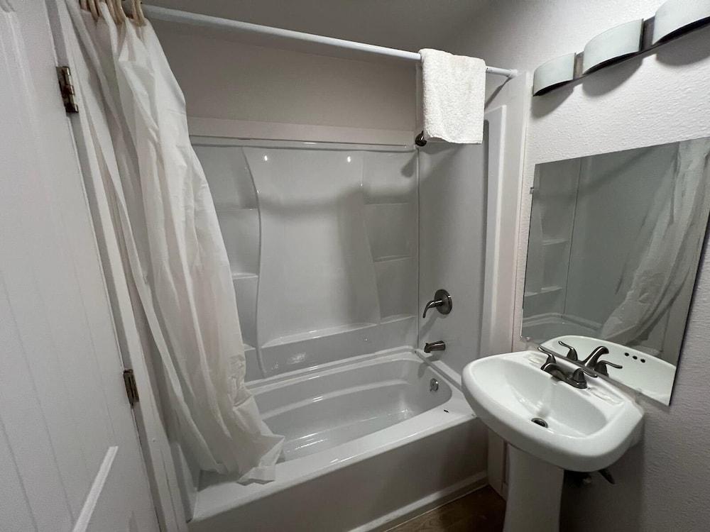 States Motel photo 7
