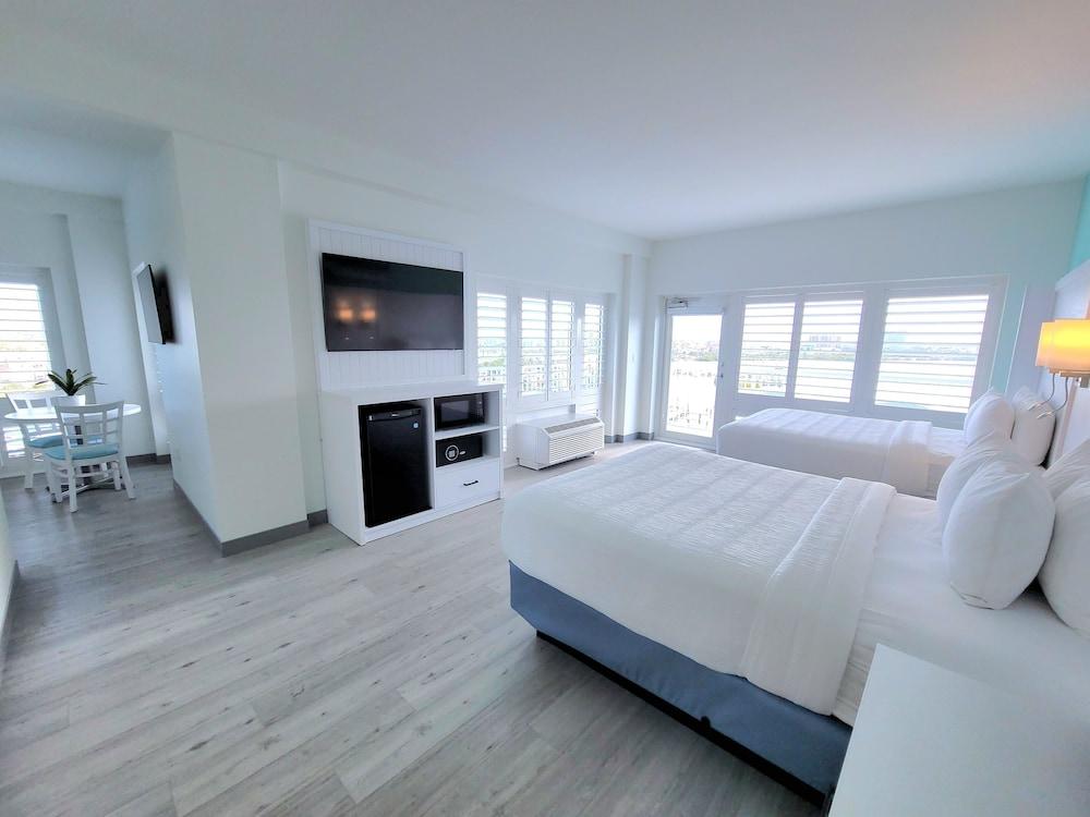 ChartHouse Clearwater Beach Marina Hotel photo 7
