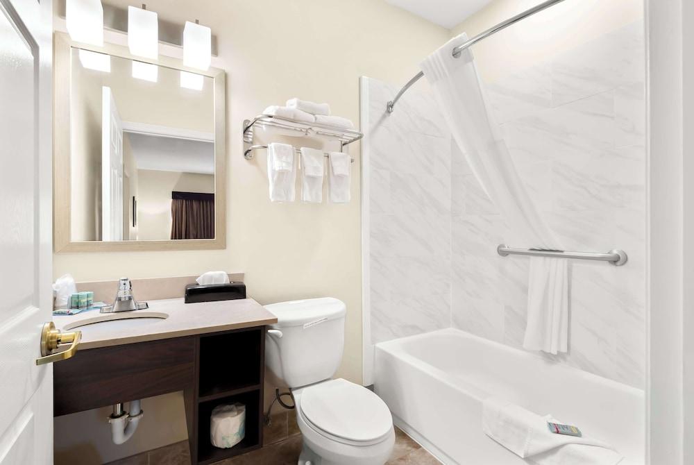 Best Western Palmyra Inn & Suites photo 25