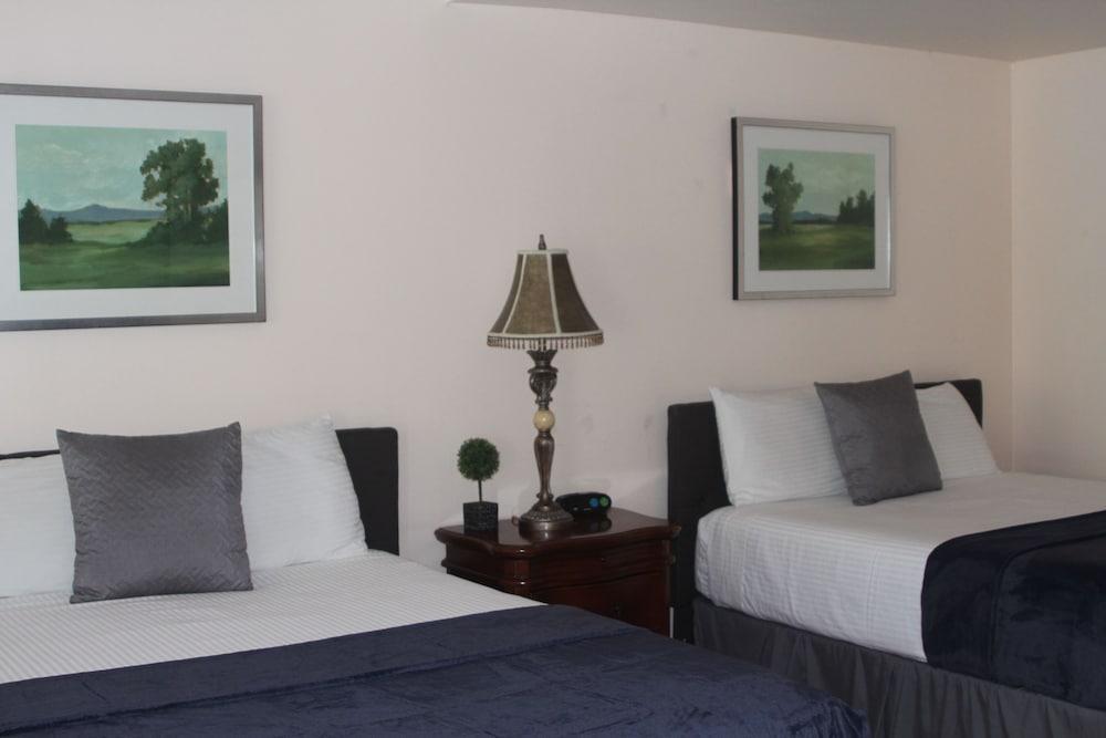 Peach Tree Inn photo 17