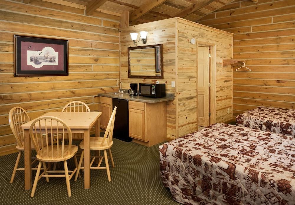 Rock Crest Lodge And Cabins photo 10