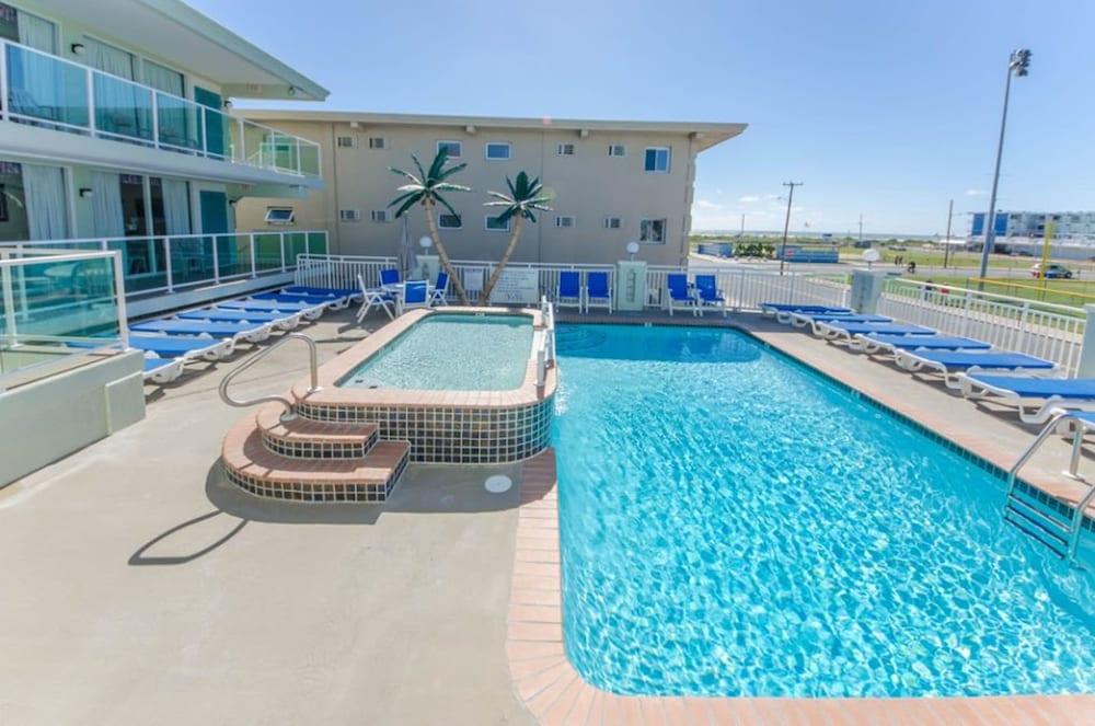 Crystal Beach Motor Inn photo 3