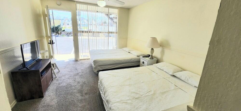 Twin Lakes Inn photo 20