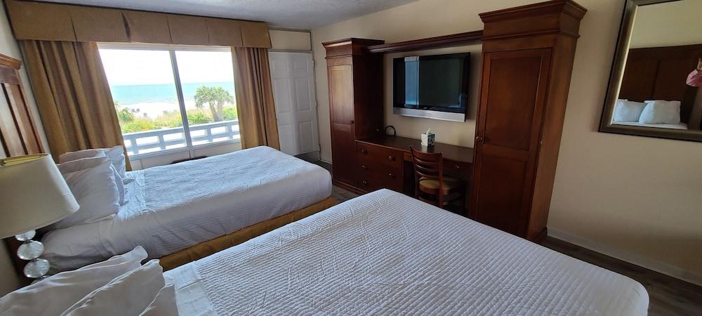 Twilight Surf Hotel Ocean Front photo 3