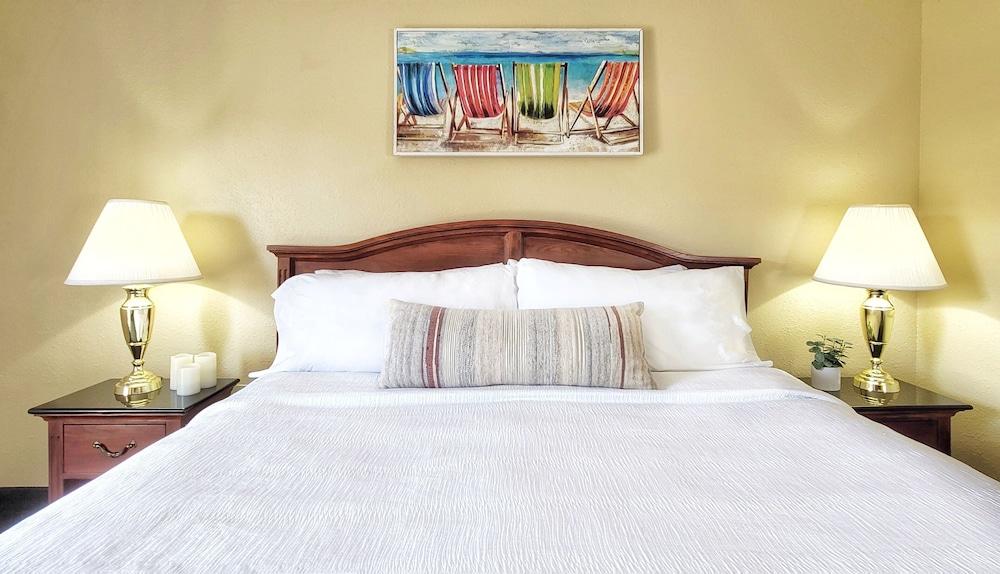 Four Seasons Island Resort photo 5