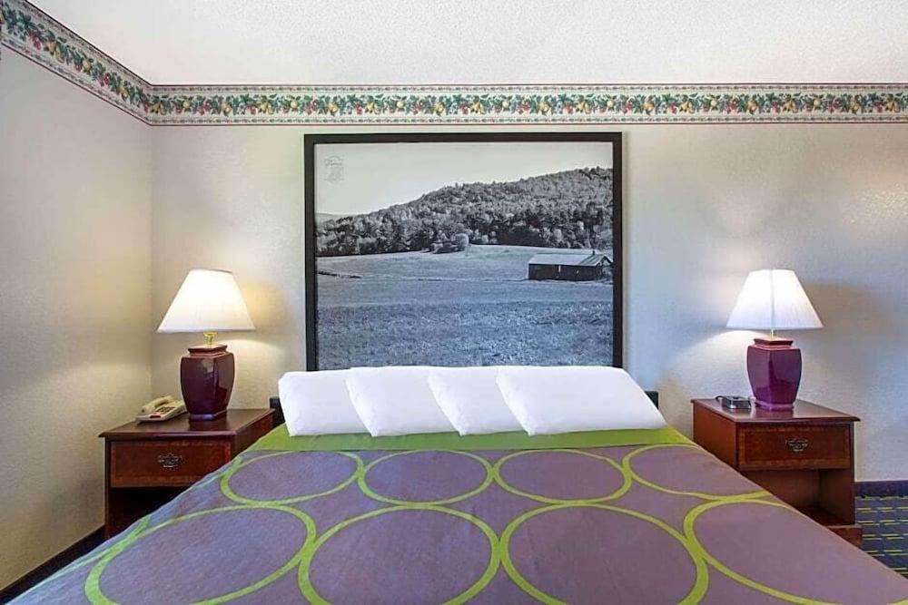 Quality Inn Lee - Lenox South photo 12