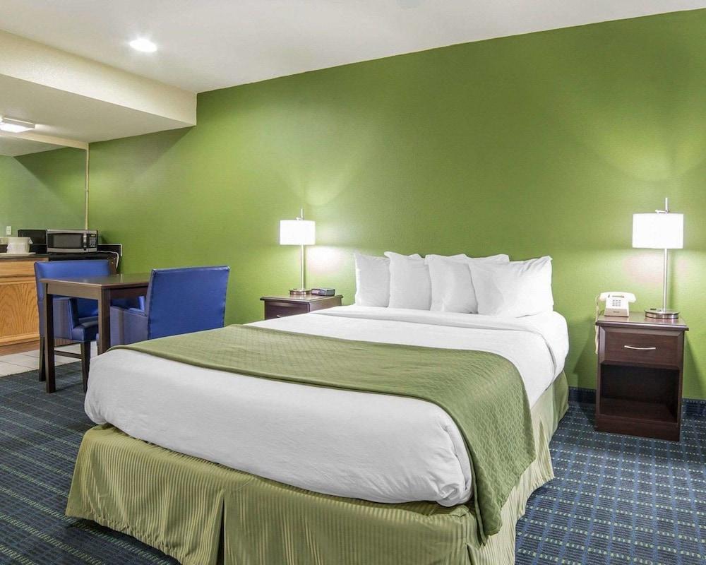 Quality Inn Needles photo 5