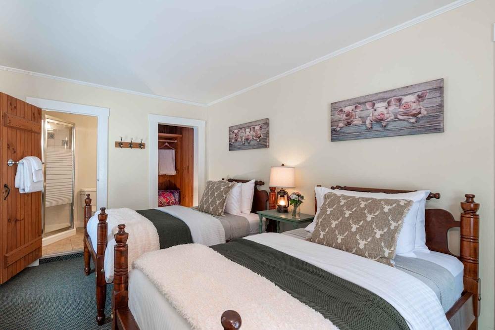Tucker Hill Lodge photo 12