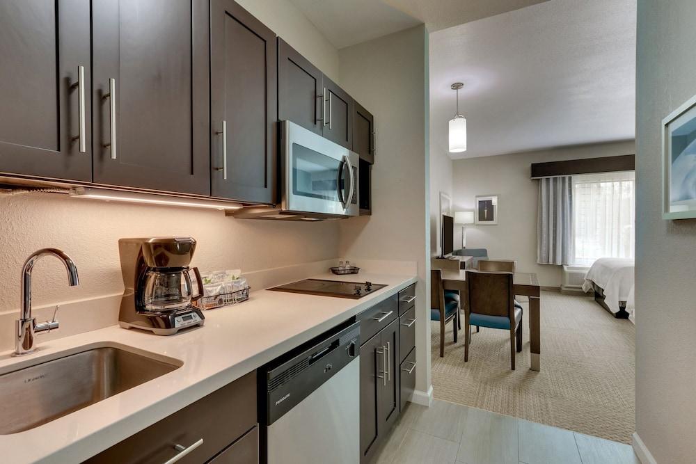 TownePlace Suites by Marriott Houston I-10 East photo 22