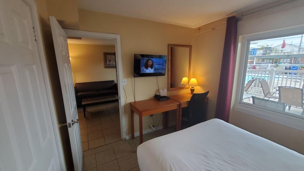 Sand Box Motel photo 3
