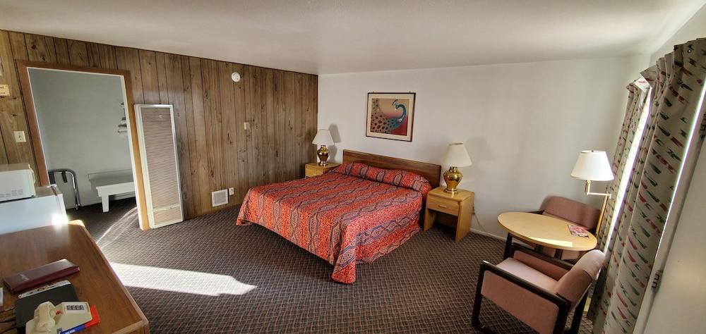 Budget Inn photo 10