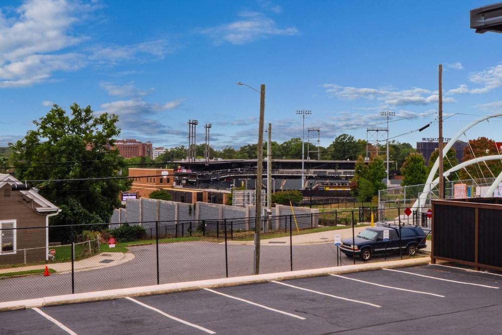 Clarion Pointe Winston – Salem Downtown photo 23