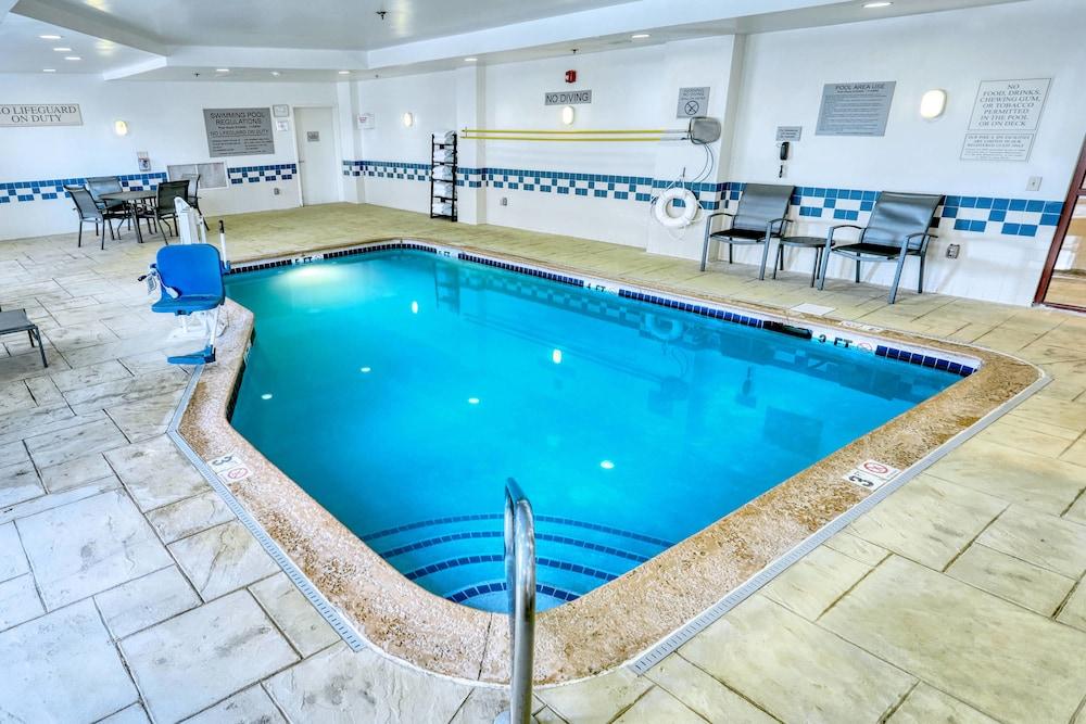Fairfield Inn & Suites by Marriott Woodbridge photo 16