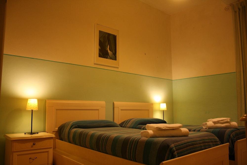 Dolphin Beach Resort photo 23