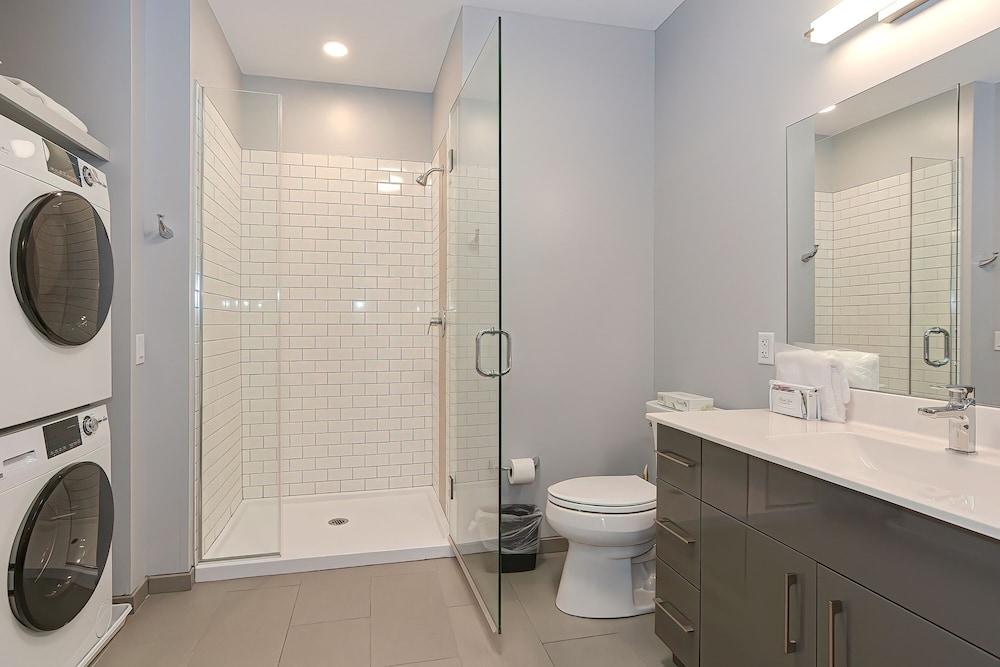 Global Luxury Suites Downtown Providence photo 85