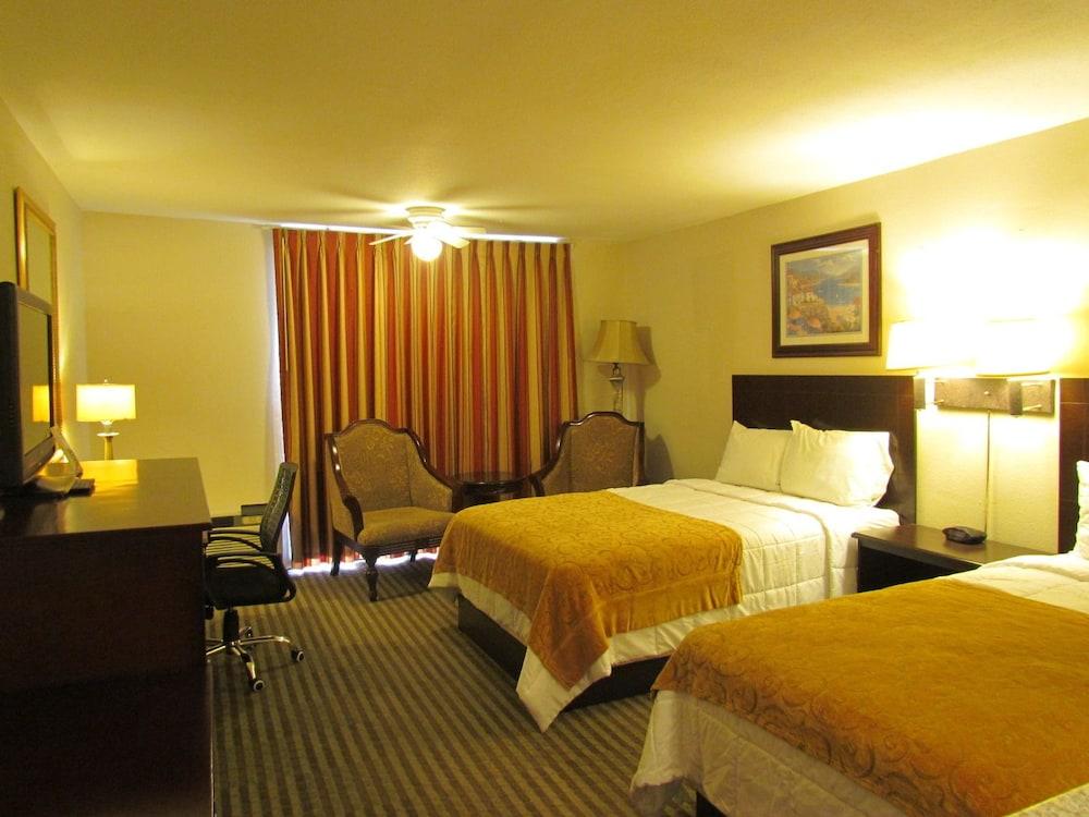 Romana Hotel photo 27