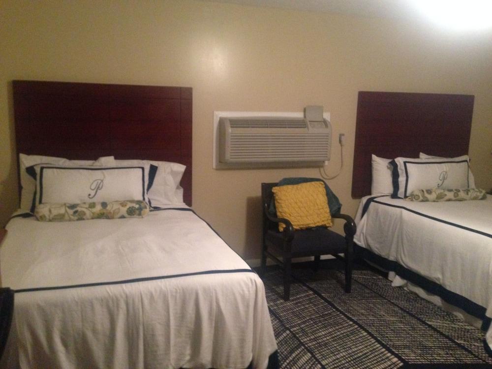 Pleasure Point Inn & Suites photo 4