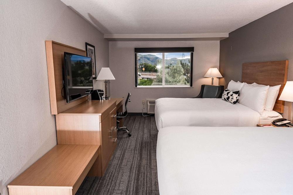 Best Western Plus Denver West/Golden photo 7