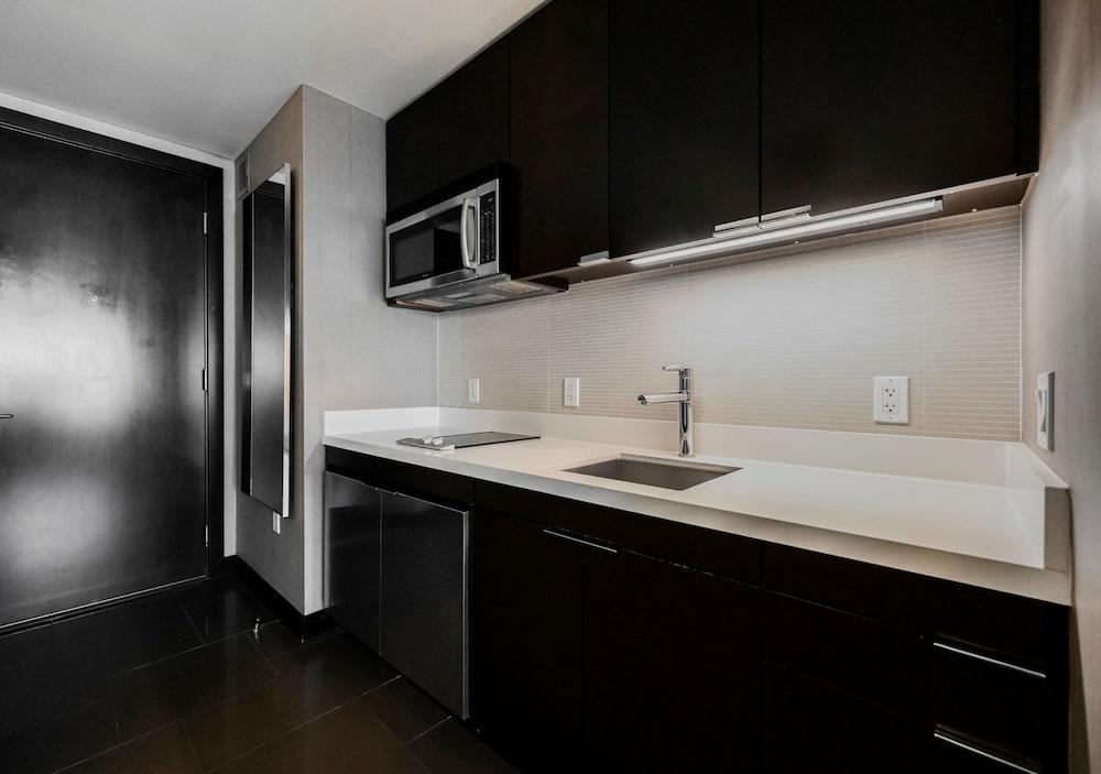 StripViewSuites at Vdara photo 42