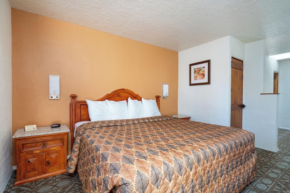 King's Rest Court Inn photo 25