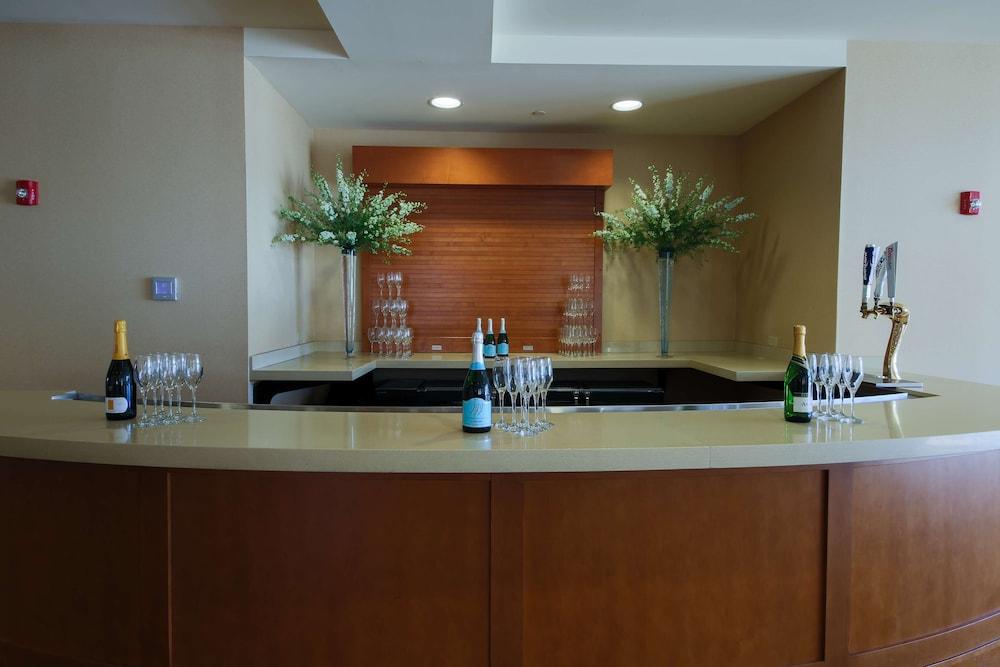 Hilton Garden Inn Cedar Falls photo 40